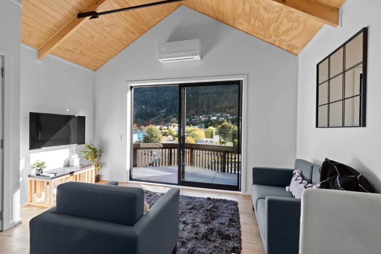 Alex Apt With Onsite Gym And Walk To Town Queenstown Eksteriør billede